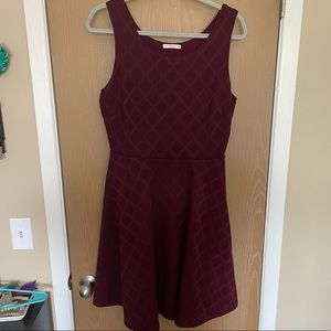 Le Lis Kano Textured Burgundy Dress
